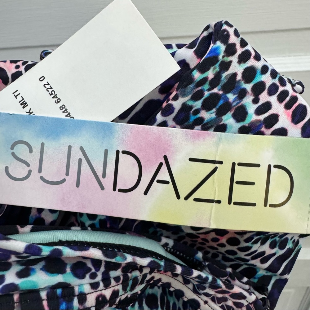 NWT Sundazed Wrap Bikini Top 34C Underwire Animal Print Swim - Picture 7 of 9